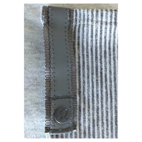 Lululemon Vinyasa Scarf - Rulu - Wee Stripe White Heathered Medium Grey - Picture 6 of 8